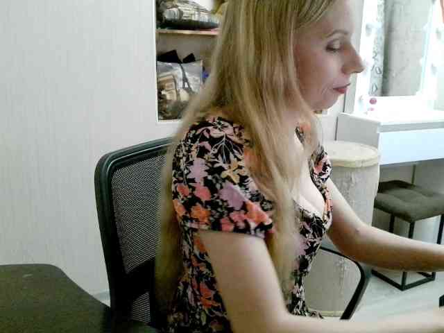 xMilagrosxs webcam
