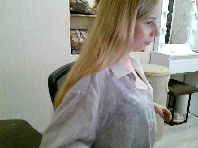 xMilagrosxs webcam