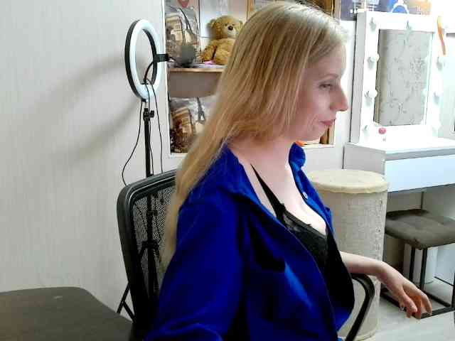 xMilagrosxs webcam