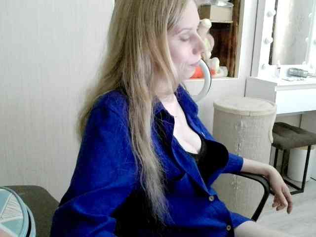 xMilagrosxs webcam