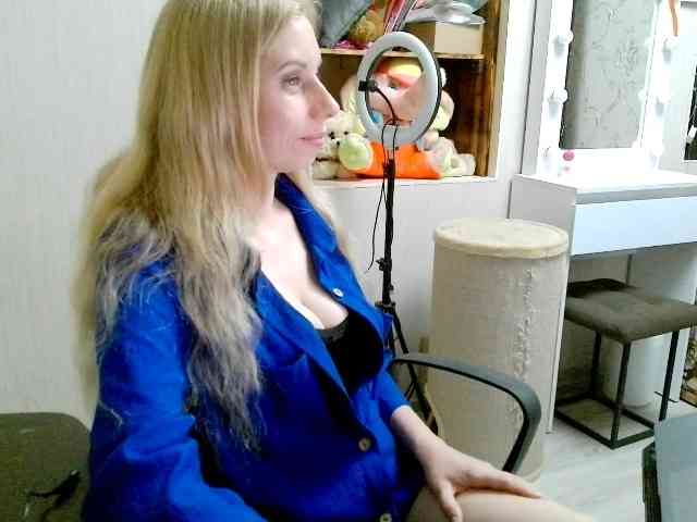 xMilagrosxs webcam