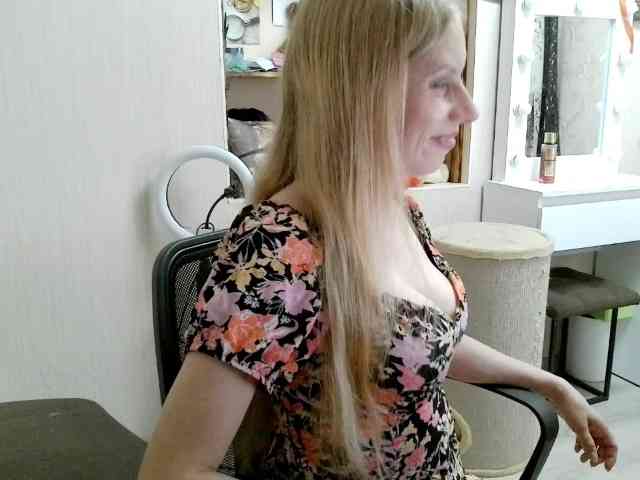 xMilagrosxs webcam