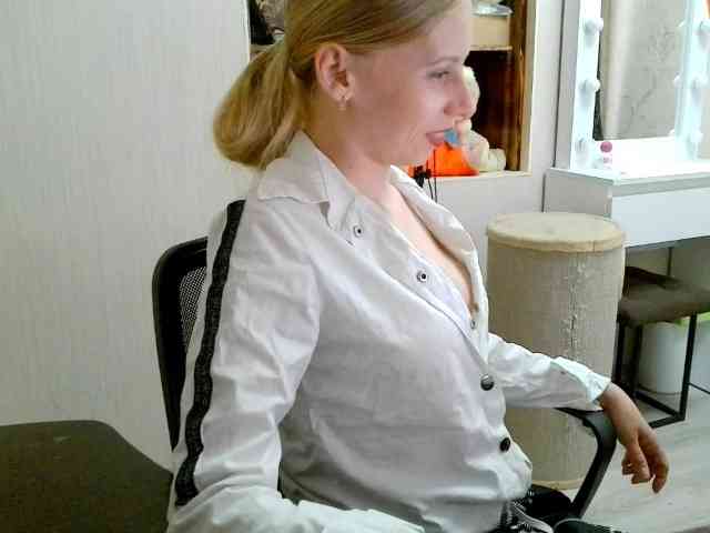 xMilagrosxs webcam