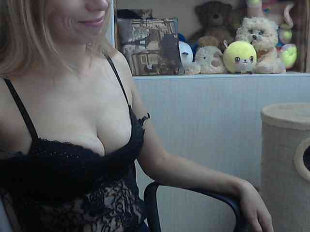 xMilagrosxs webcam