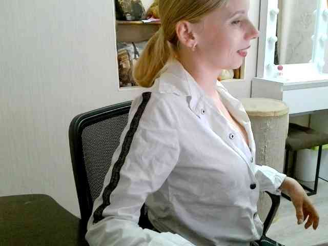 xMilagrosxs webcam