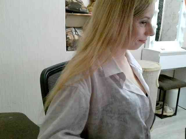 xMilagrosxs webcam
