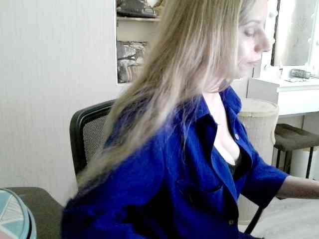 xMilagrosxs webcam
