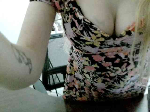xMilagrosxs webcam