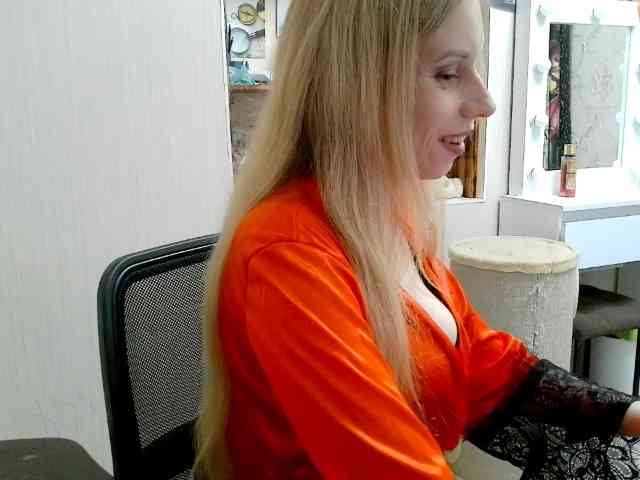 xMilagrosxs webcam