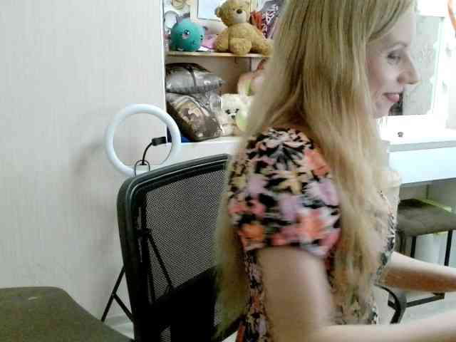 xMilagrosxs webcam