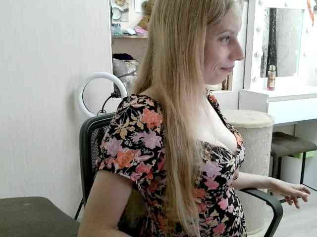 xMilagrosxs webcam