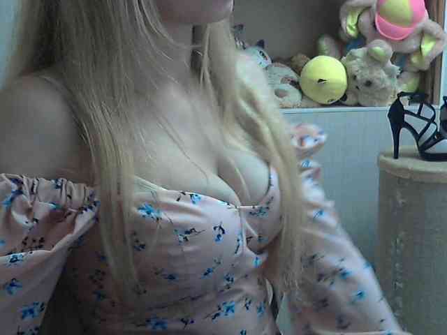 xMilagrosxs webcam
