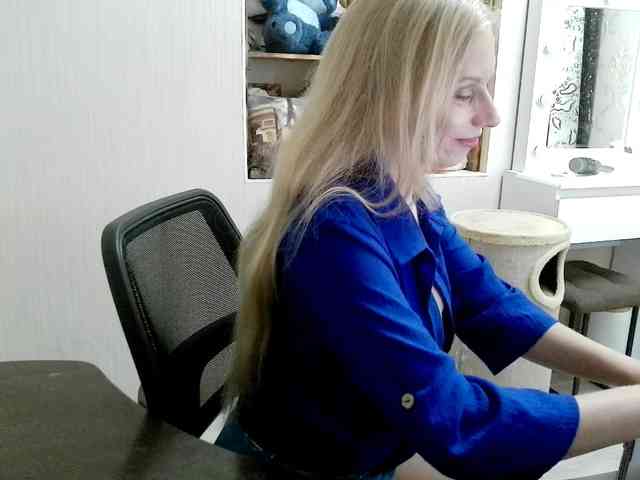 xMilagrosxs webcam