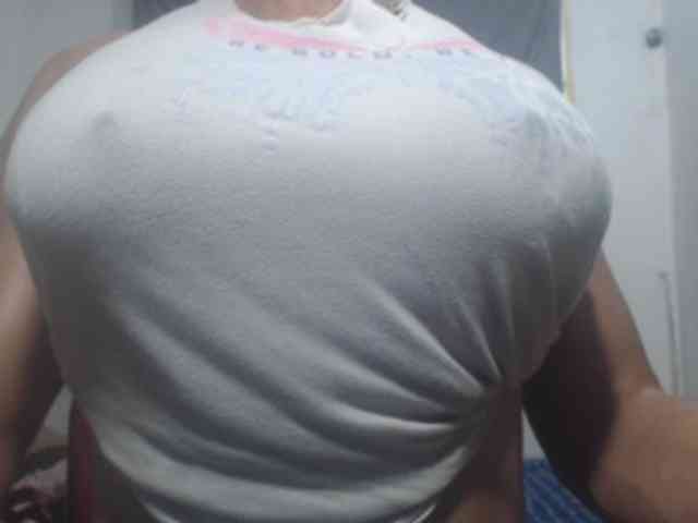 Natymuscle Live Webcam on BongaCams