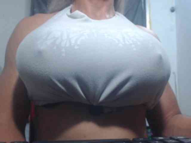 tesaliabigcock
