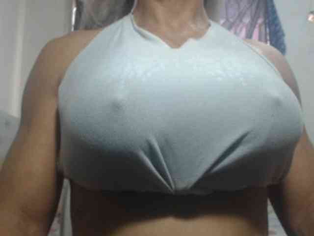 Natymuscle Live Webcam on BongaCams