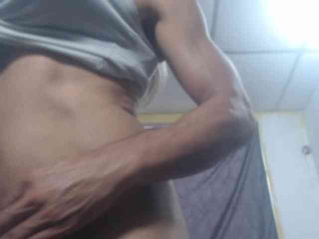 Natymuscle Live Webcam on BongaCams