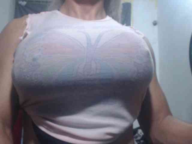 tesaliabigcock