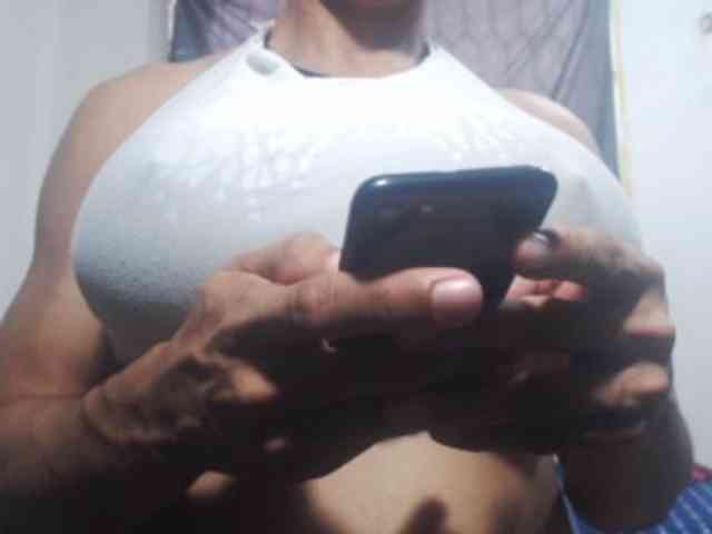 Natymuscle Live Webcam on BongaCams