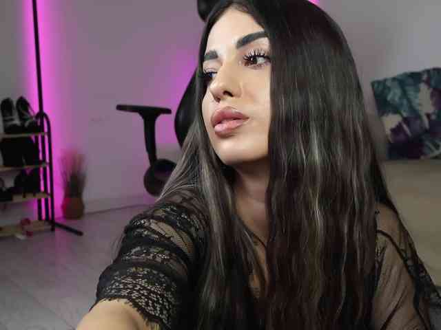 MidnightJoyx webcam