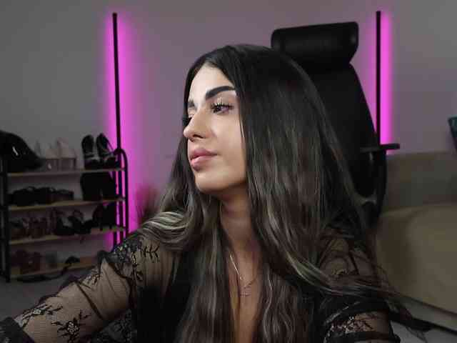 MidnightJoyx webcam