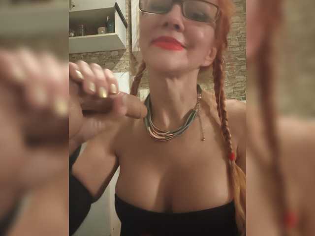 Ritia live cam on BongaCams