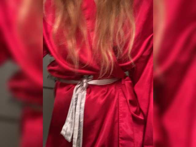 Ritia's BongaCams show and profile