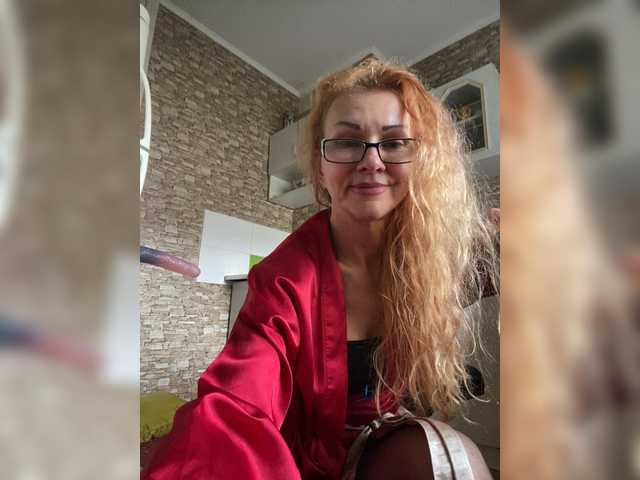 Ritia's BongaCams show and profile