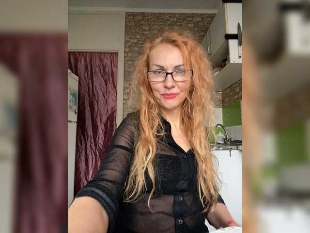 Ritia's BongaCams show and profile