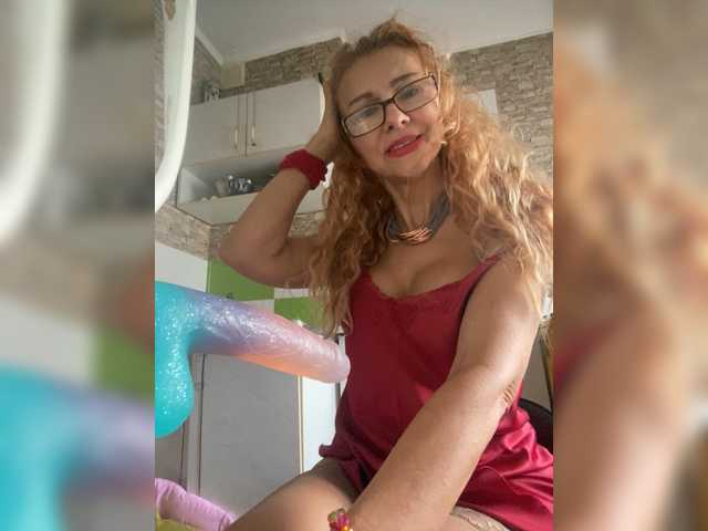 Ritia live cam on BongaCams