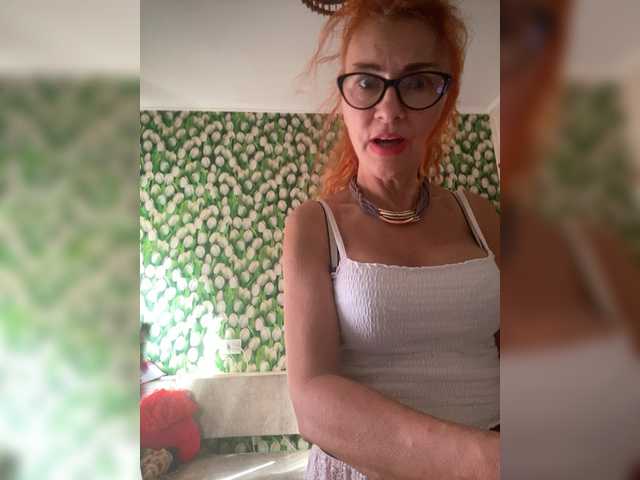 Ritia live cam on BongaCams