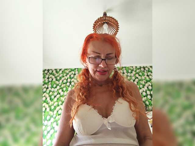 Ritia live cam on BongaCams