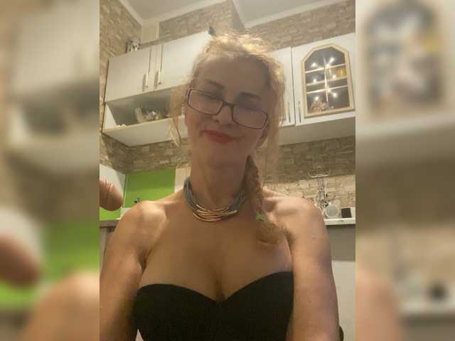 Ritia live webcam show