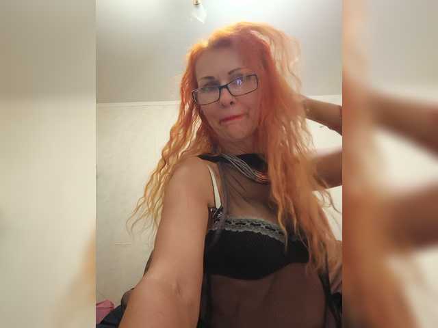Ritia live cam on BongaCams
