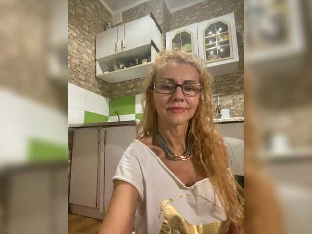 Ritia live webcam show