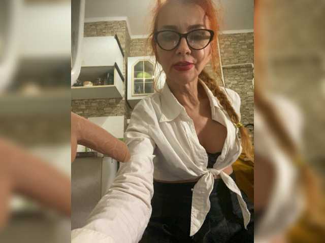 Ritia live cam on BongaCams