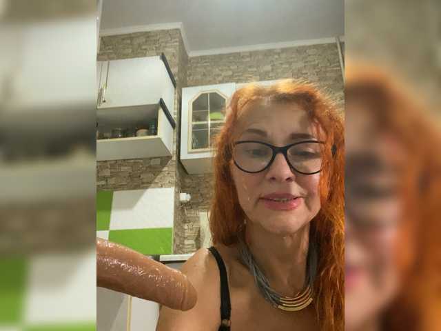 Ritia live cam on BongaCams