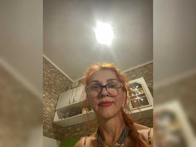 Ritia live webcam show