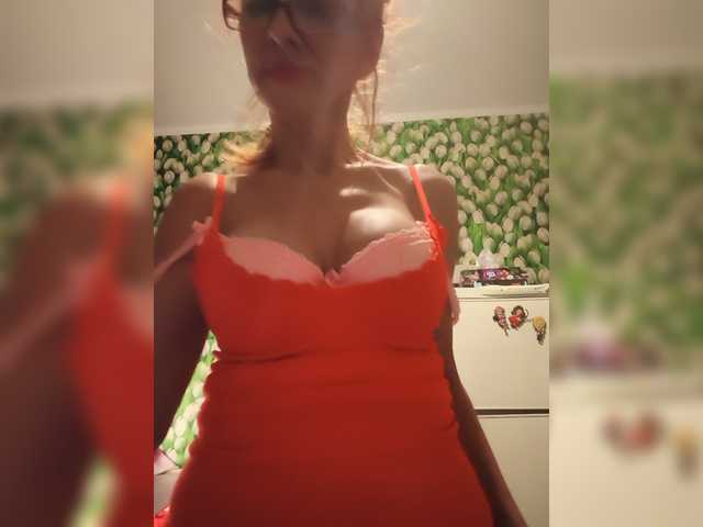 Ritia live cam on BongaCams