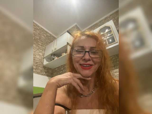 Ritia live cam on BongaCams
