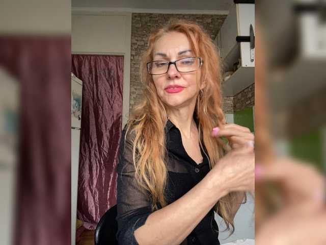 Ritia's BongaCams show and profile