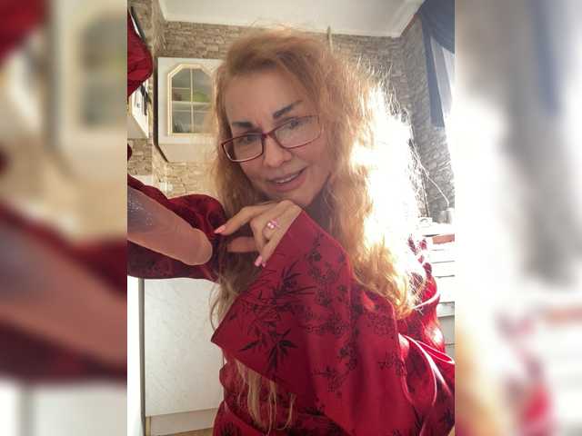 Ritia's BongaCams show and profile