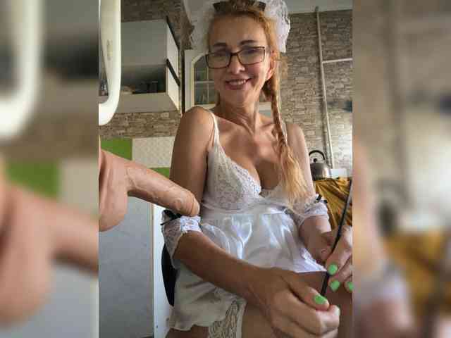 Ritia Sex Cam Show