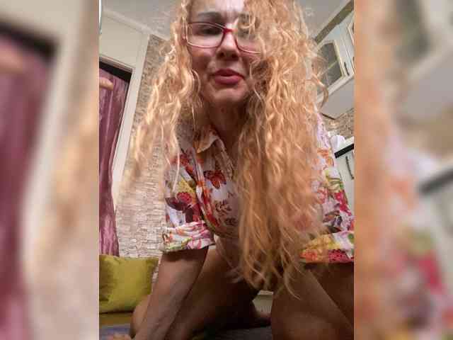 Ritia Sex Cam Show