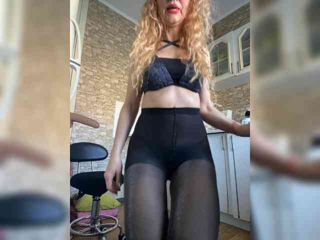 Модель: Ritia
