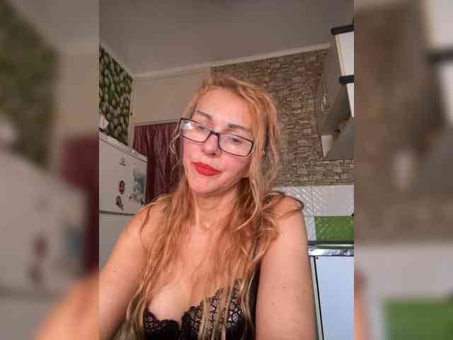Ritia Sex Cam Show