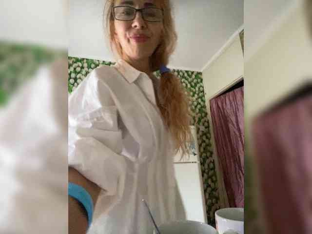 Ritia Sex Cam Show