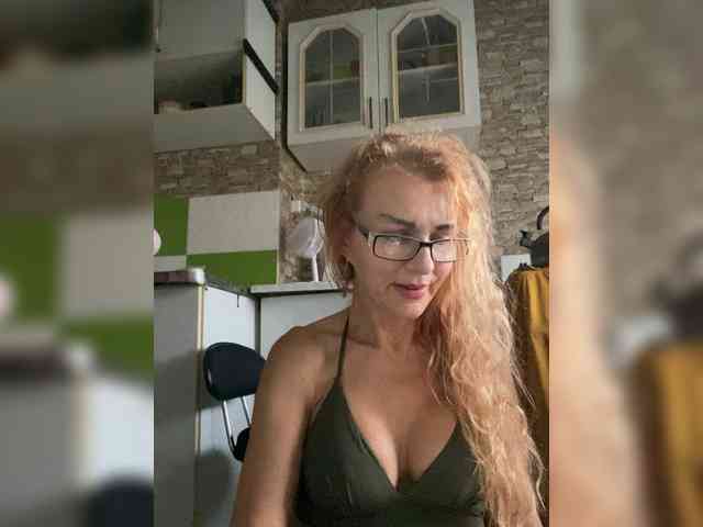 Ritia Sex Cam Show