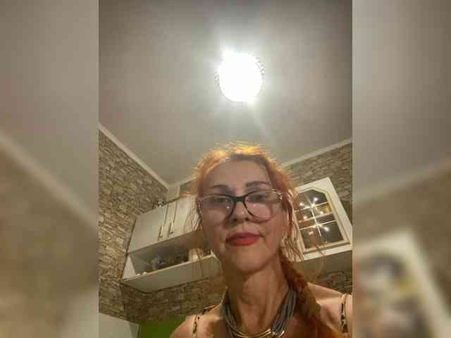 Ritia Live Webcam on BongaCams