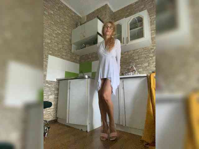 Ritia Sex Cam Show